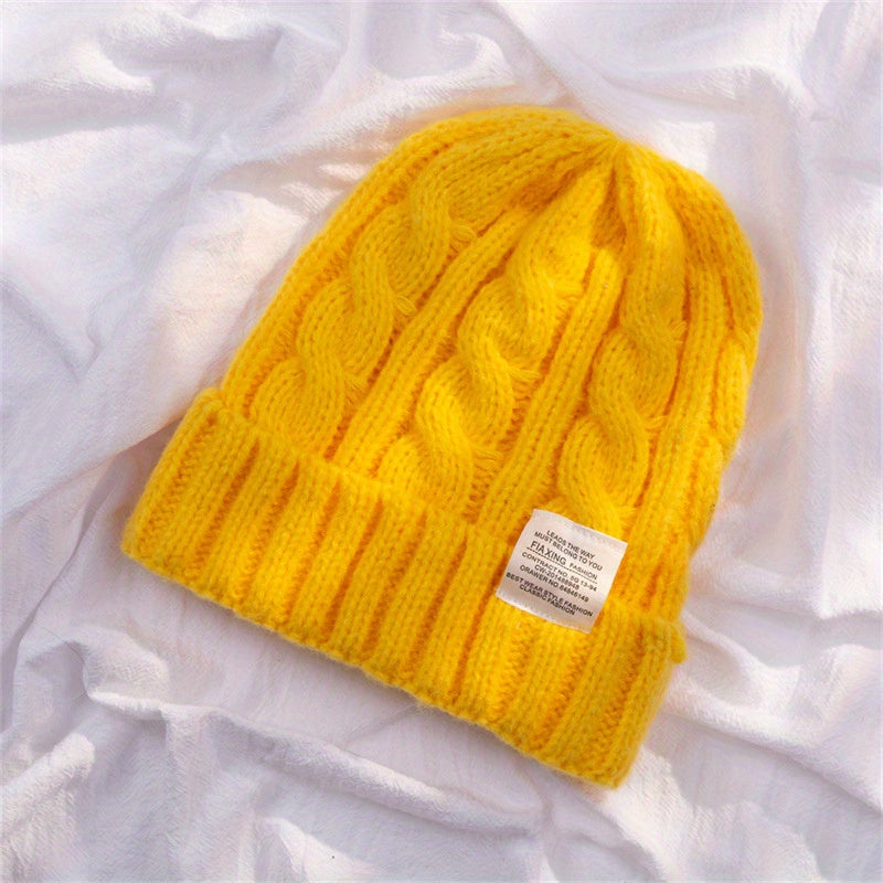 Braune Strickmütze - Warmes Kabelmuster Beanie für kalte Tage