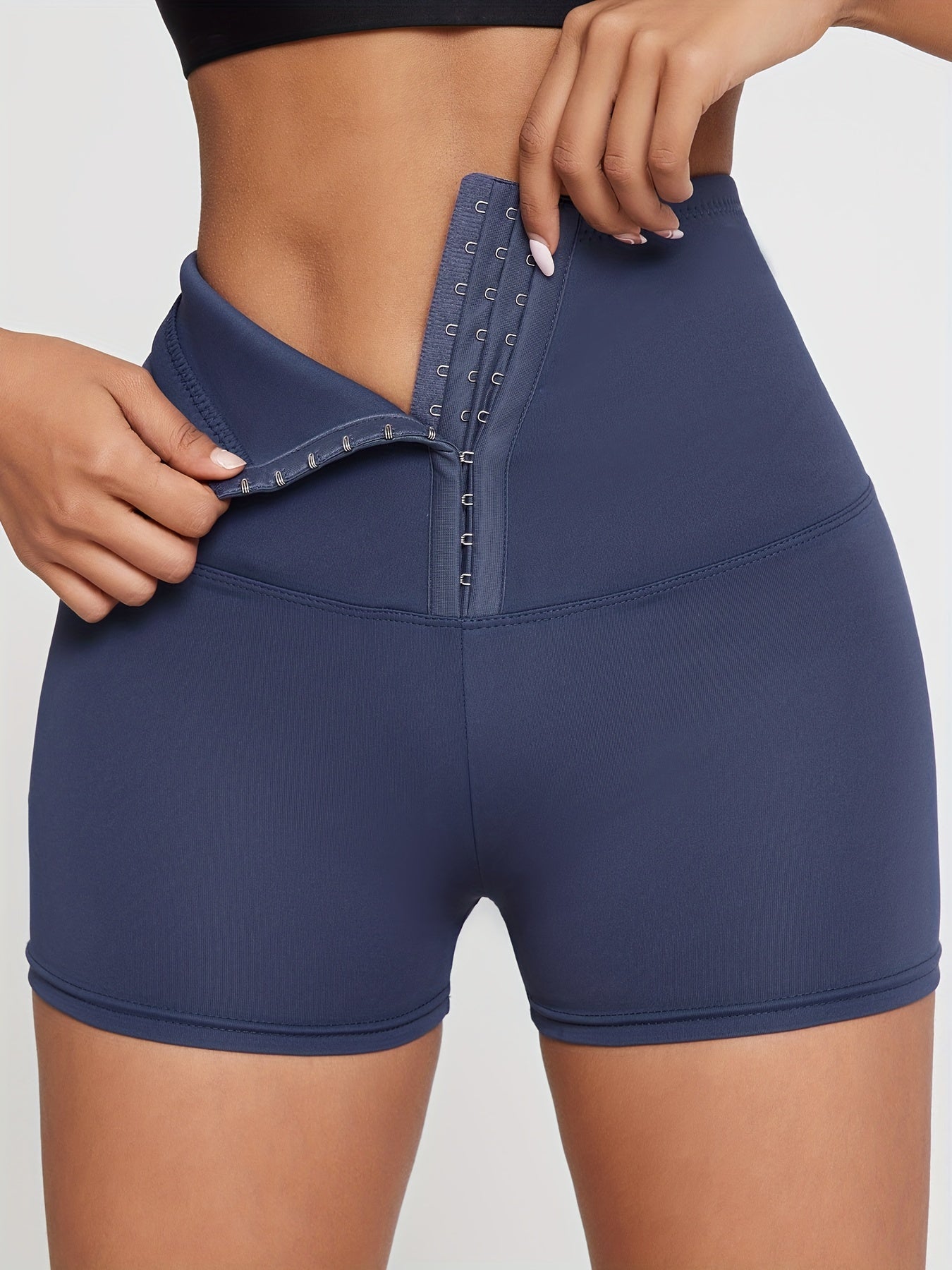 Sportliche Blaue Shorts mit Reißverschluss - Mila