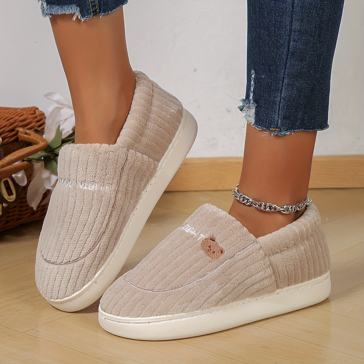 Hausschuhe Beige – Flauschige Wohlfühl-Loafers