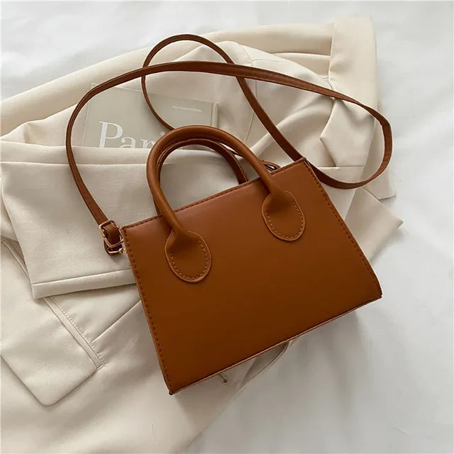 Elena - Schwarze Mini-Handtasche