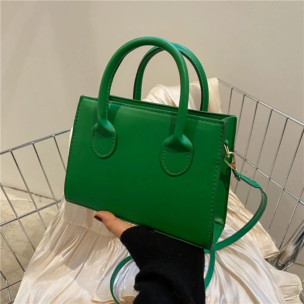 Elena - Schwarze Mini-Handtasche