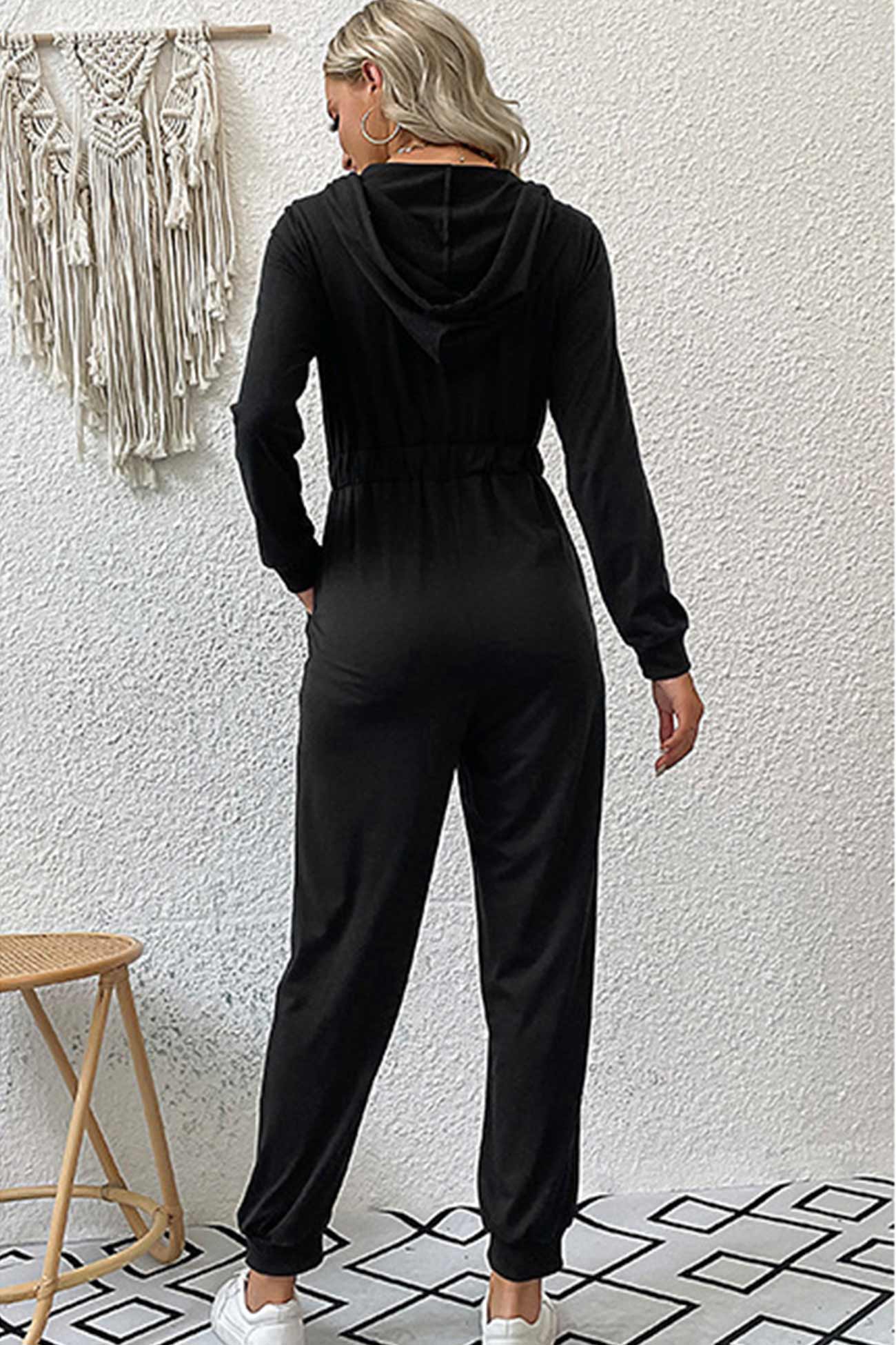 Schwarzer Freizeit-Jumpsuit mit Kapuze – Ella