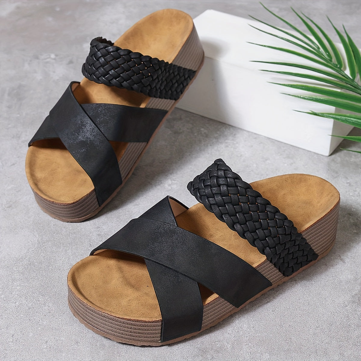 Schwarze Keilsandalen mit Geflochtenem Riemen - Lisa