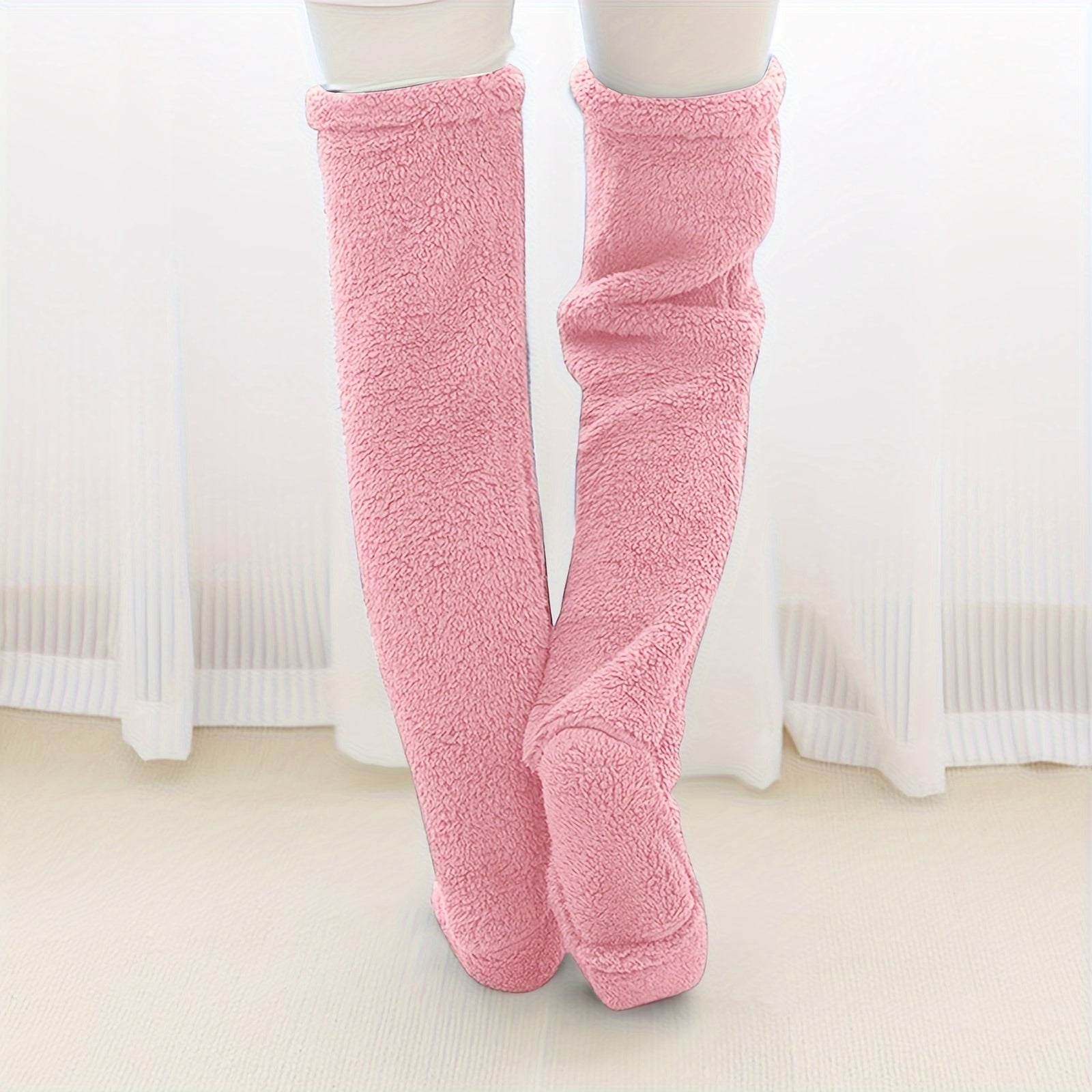 Kuschelsocken Lila – Flauschige Thermo-Overknee-Socken