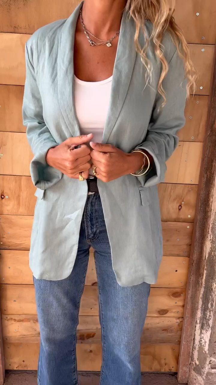 Lena's Klassischer Weißer Blazer