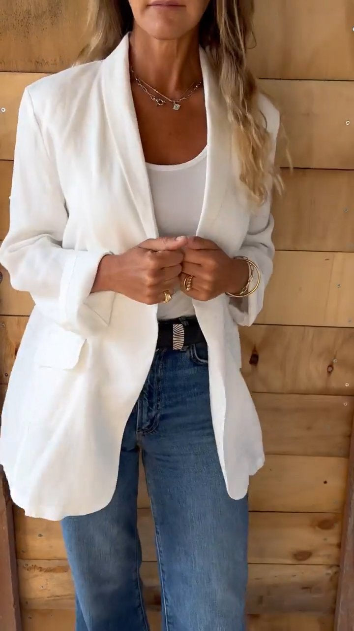 Lena's Klassischer Weißer Blazer